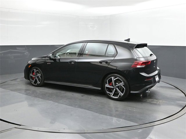 New 2025 Volkswagen GTI SE image 5