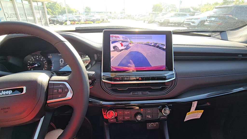 New 2026 Jeep Compass Latitude image 20