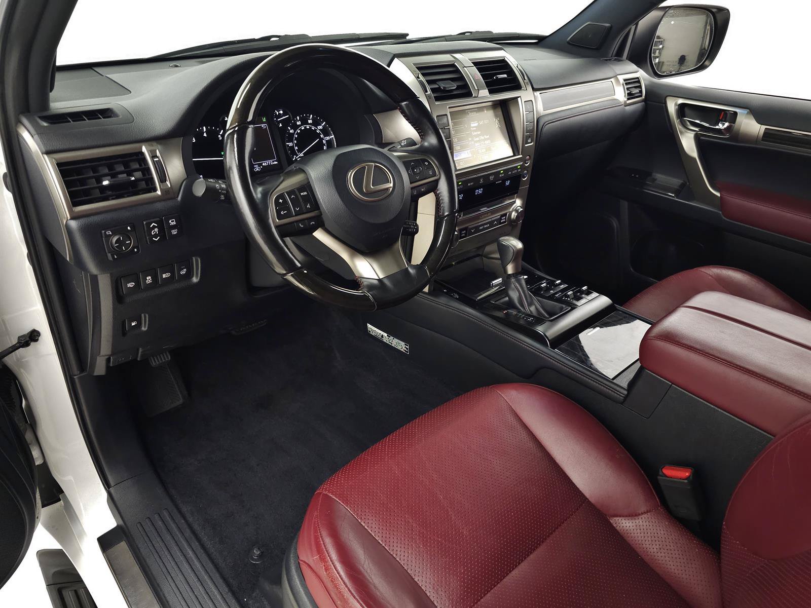 Used 2020 Lexus GX 460 Luxury w/ Off Road Package AWD/4WD image 14