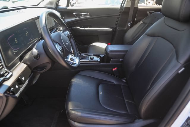 Certified 2025 Kia Sportage EX FWD image 18