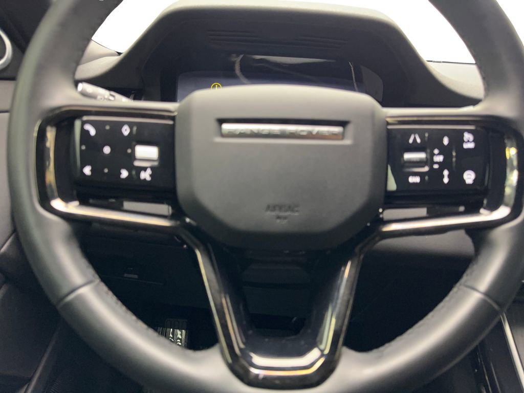 Used 2025 Land Rover Range Rover Evoque S image 57