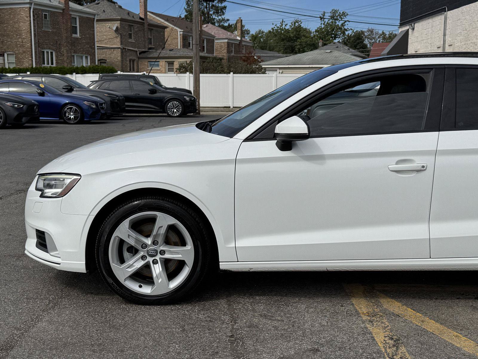 Used 2018 Audi A3 2.0T Premium w/ Convenience Package FWD image 4