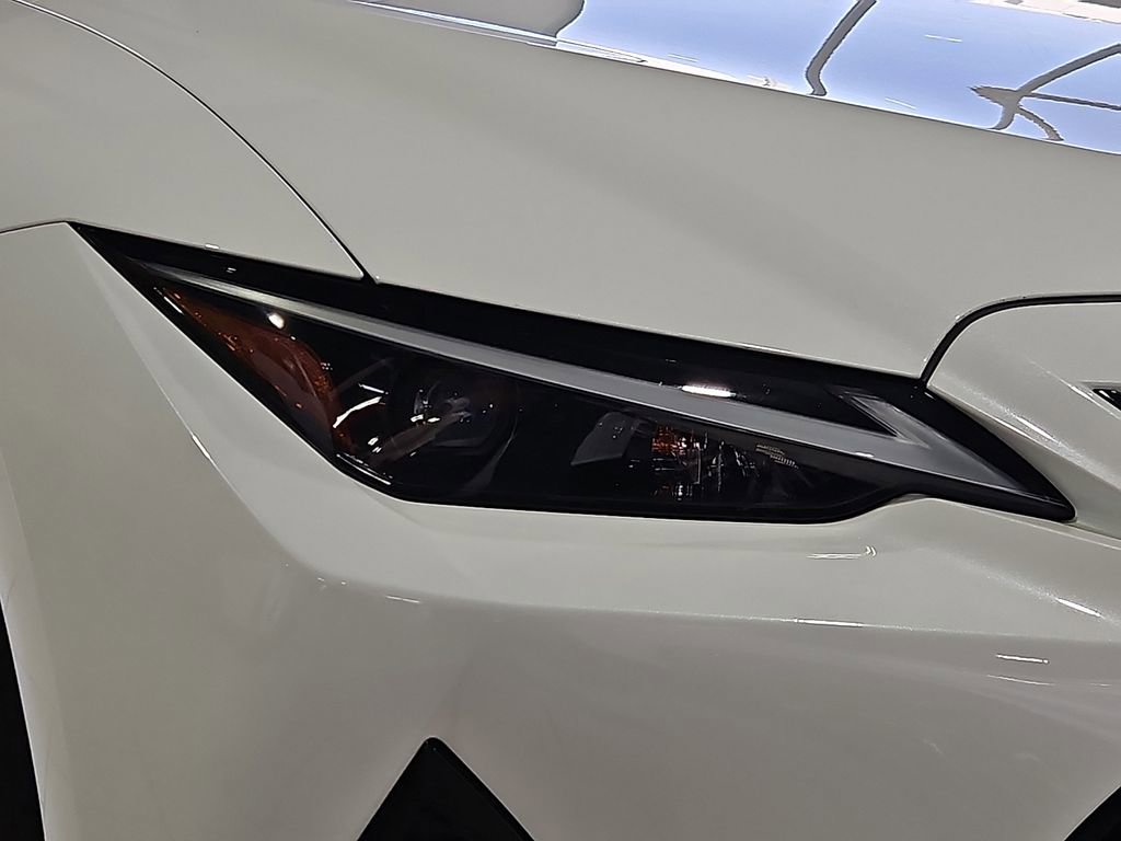 Used 2025 Lexus IS 350 F Sport w/ Accessory Package image 8