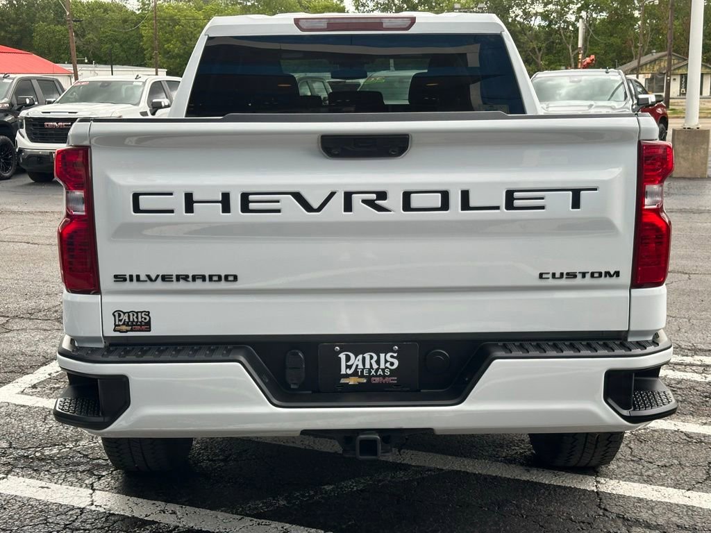 Used 2024 Chevrolet Silverado 1500 Custom w/ Turbomax Blackout Package AWD/4WD image 5