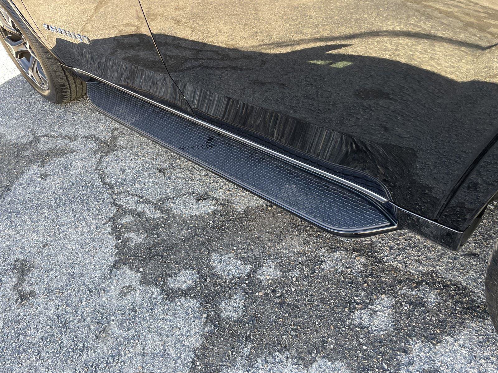 Certified 2024 Jeep Wagoneer Series III image 38