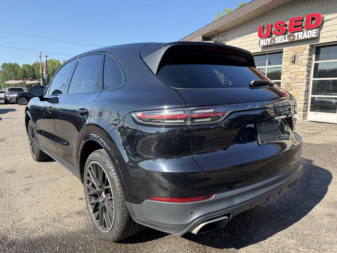 Used 2020 Porsche Cayenne AWD/4WD image 8
