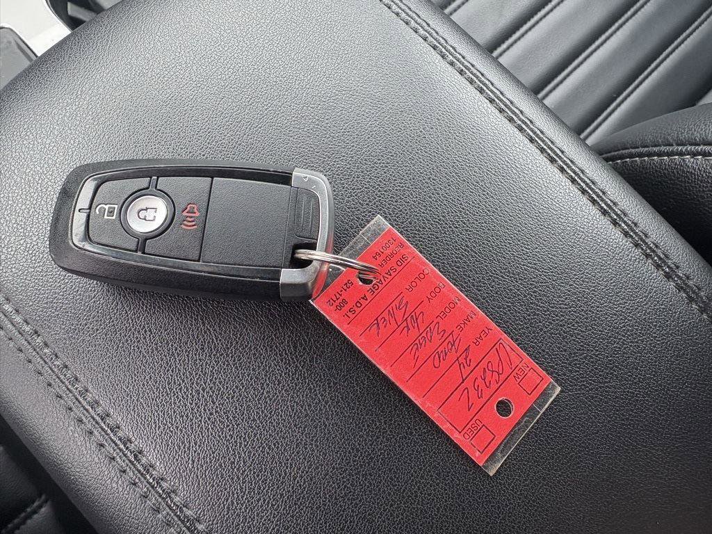 Used 2024 Ford Edge SEL image 27