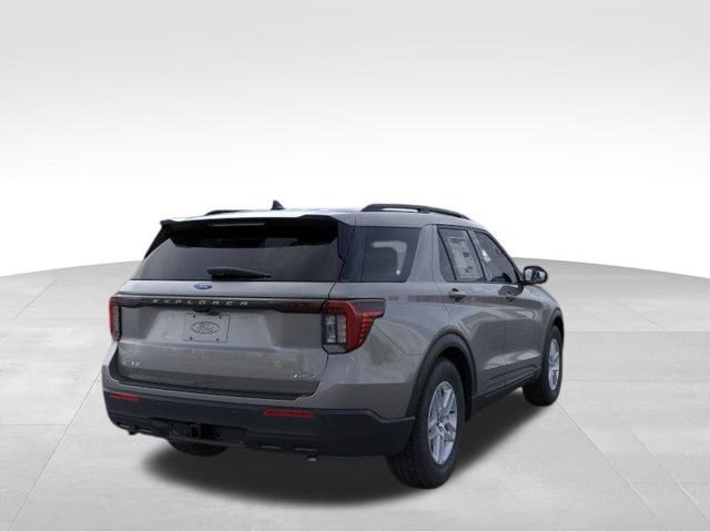New 2026 Ford Explorer Active image 9