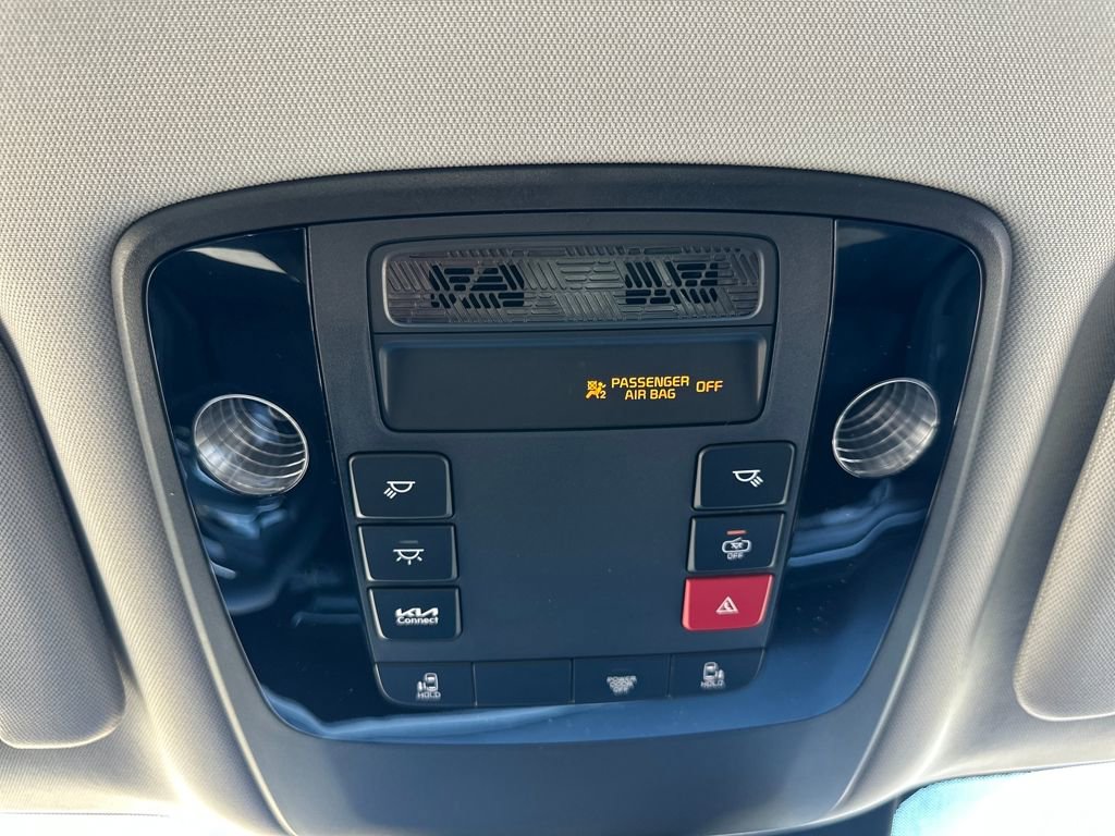 New 2026 Kia Carnival FWD image 33