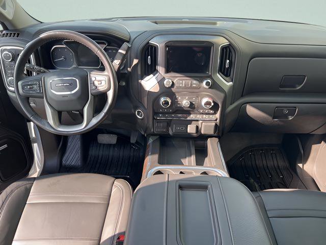 Used 2022 GMC Sierra 3500 Denali AWD/4WD image 9