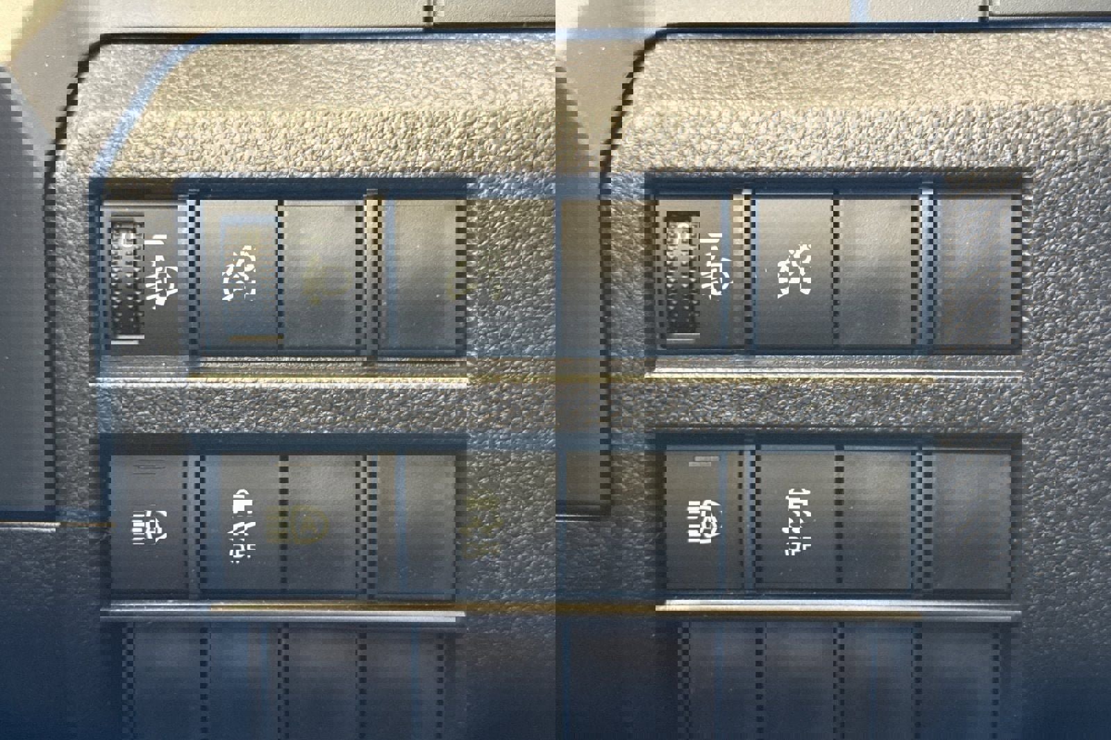 New 2026 Toyota Tacoma SR image 28