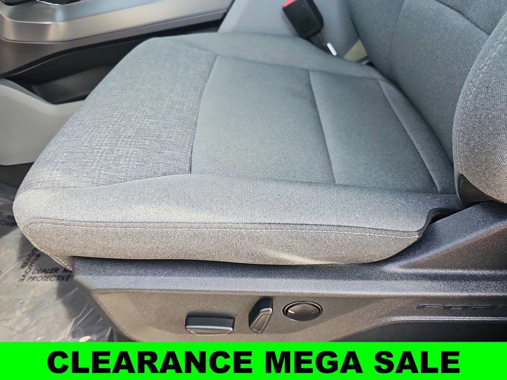 New 2025 Ford F150 XLT w/ Equipment Group 303A High image 30