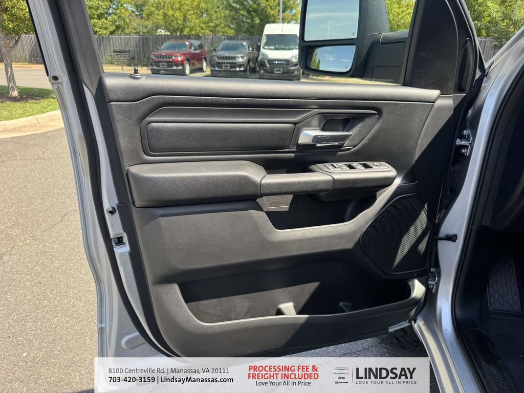 New 2026 RAM 1500 Warlock AWD/4WD image 15
