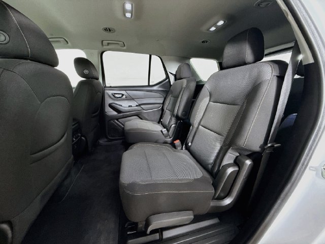 Used 2021 Chevrolet Traverse LT AWD/4WD image 24