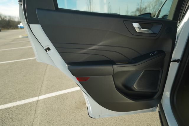 Used 2023 Ford Escape Active image 16