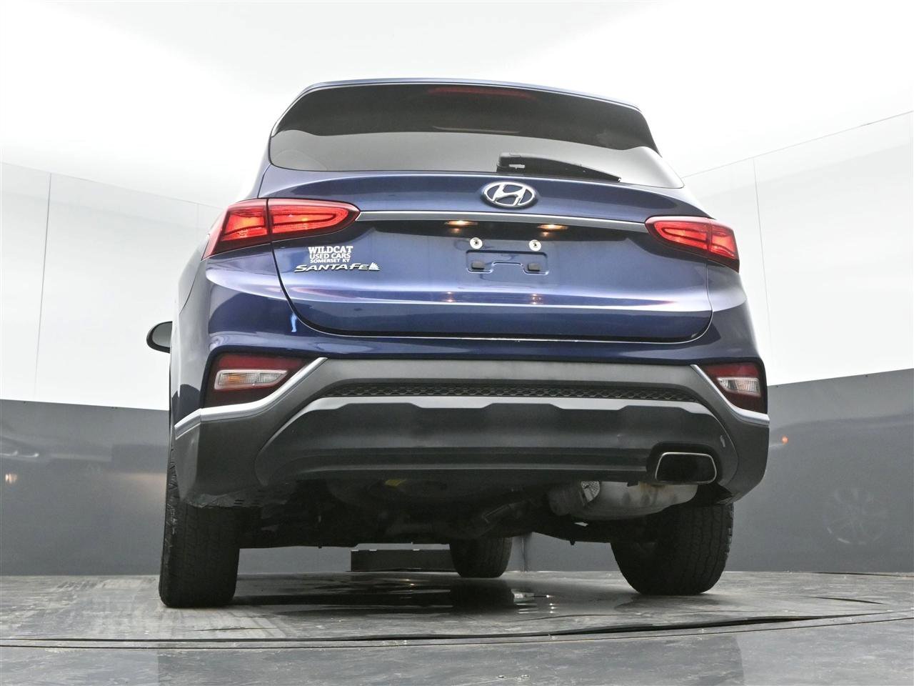 Used 2019 Hyundai Santa Fe SE image 34