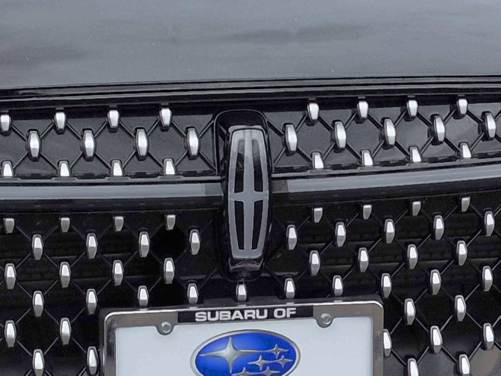 Used 2024 Lincoln Nautilus Reserve image 11