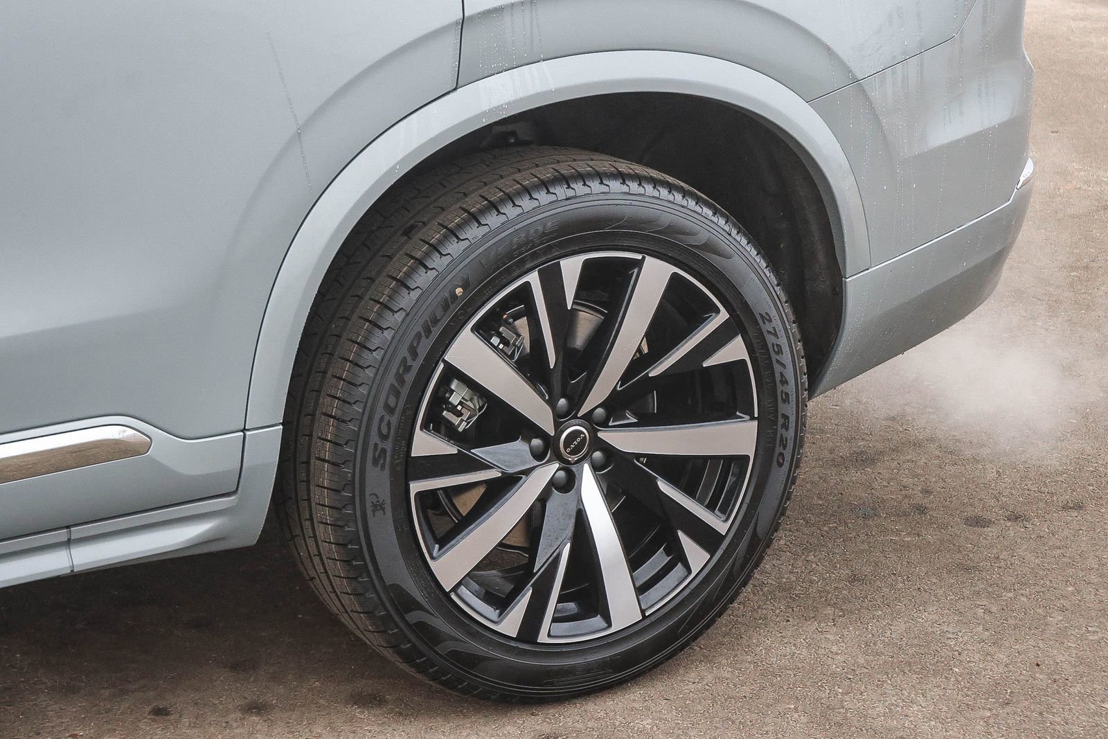 New 2026 Volvo XC90 B5 Core image 10