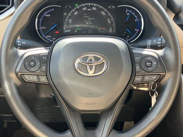Certified 2023 Toyota RAV4 LE AWD/4WD image 18