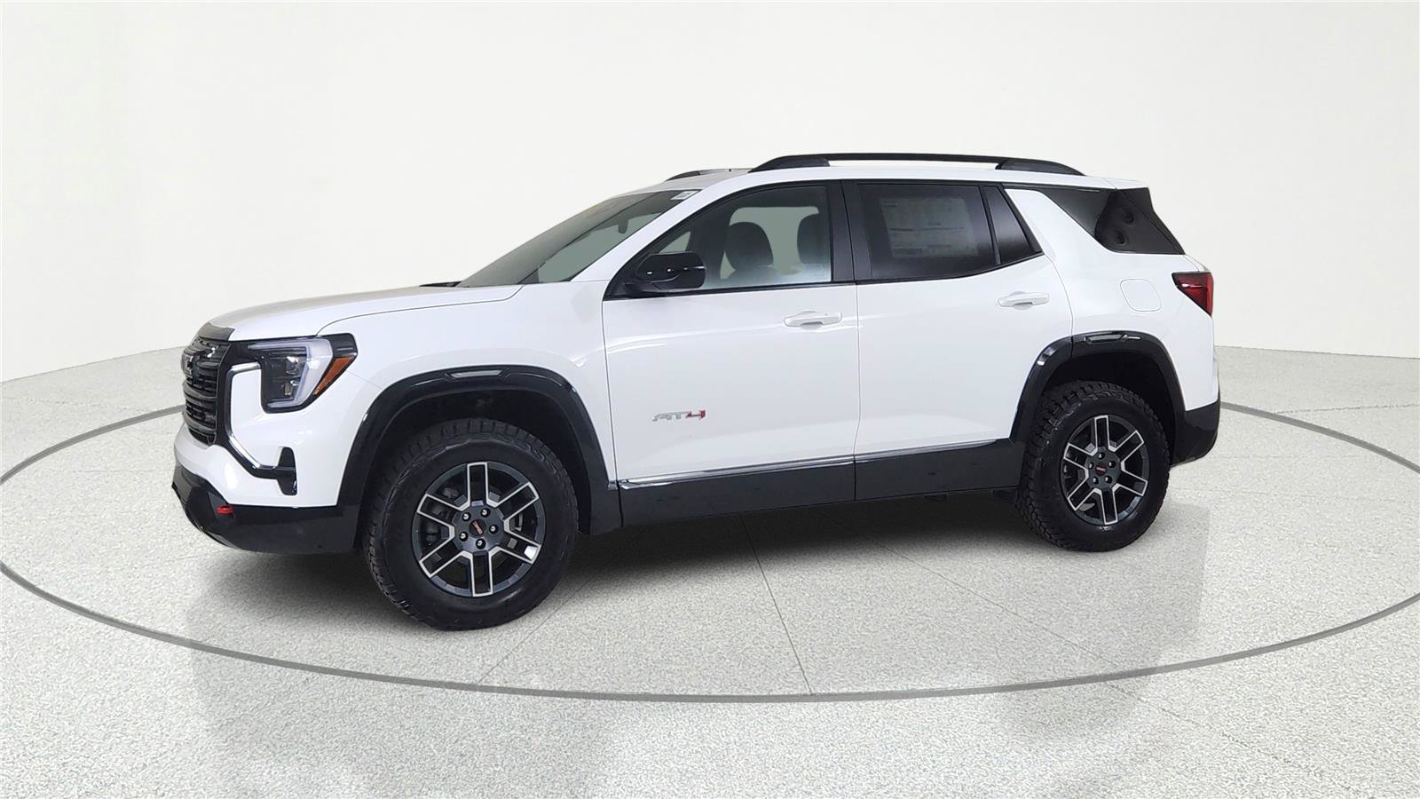 Used 2026 GMC Terrain AT4 AWD/4WD image 2