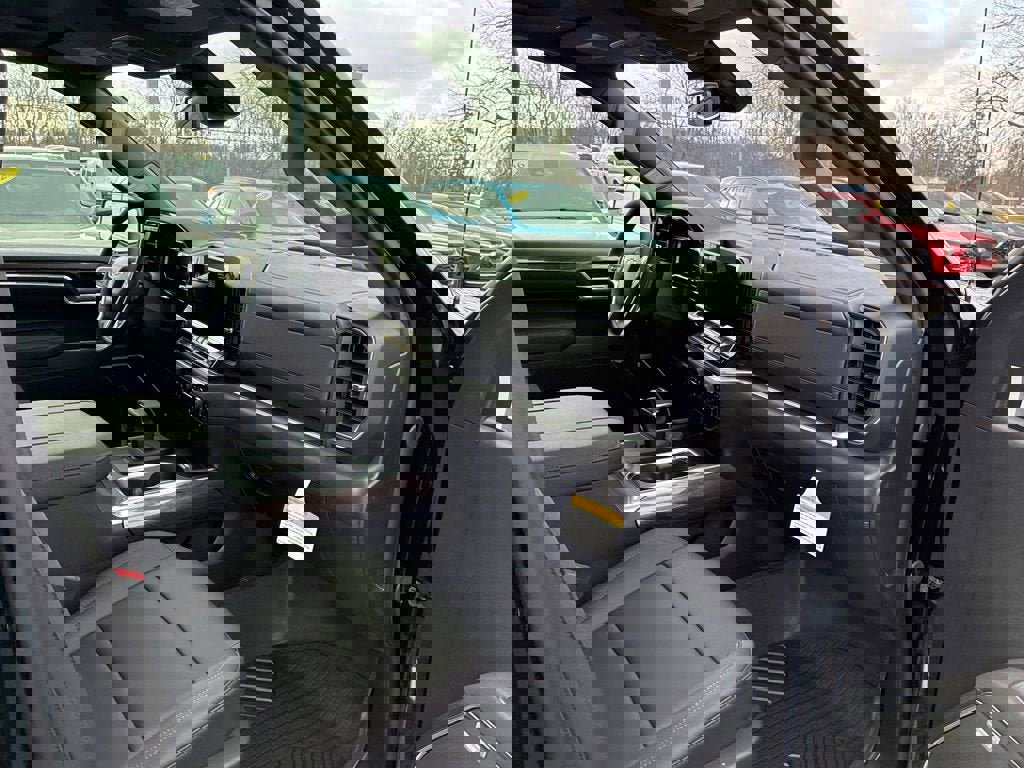 New 2026 Chevrolet Silverado 1500 LTZ w/ LTZ Premium Package image 41