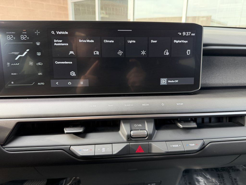 Used 2024 Kia EV9 Light image 23