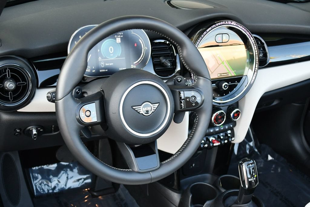 Used 2023 MINI Cooper S w/ Signature Upholstery Package FWD image 64