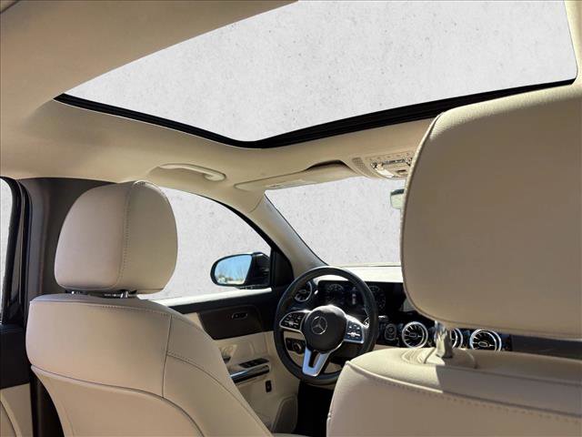 Certified 2022 Mercedes-Benz GLA 250 image 17
