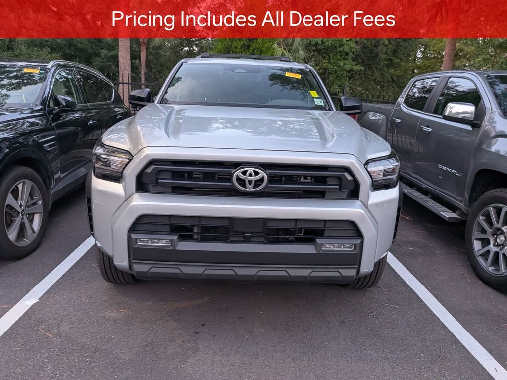 Used 2025 Toyota 4Runner SR5 AWD/4WD image 2
