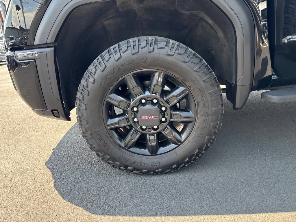 Used 2025 GMC Sierra 2500 AT4 w/ AT4 Premium Plus Package AWD/4WD image 26