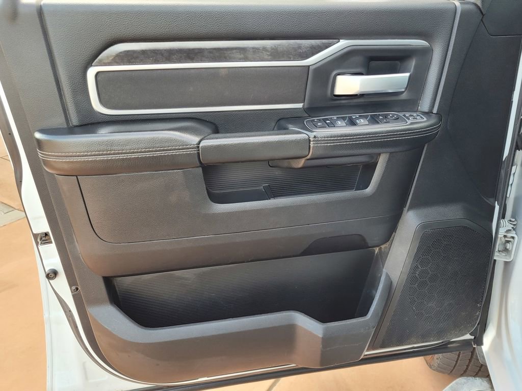 Used 2024 RAM 3500 Big Horn image 15