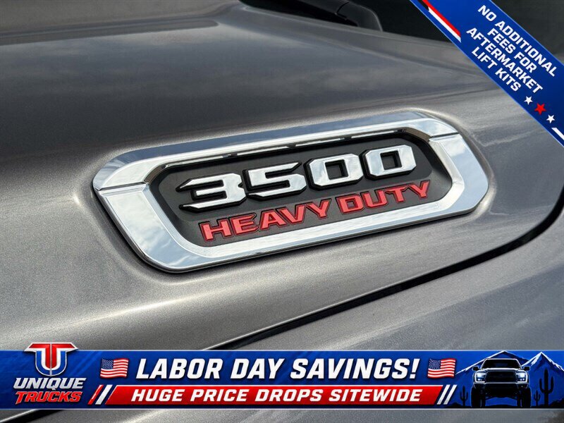 Used 2024 RAM 3500 Tradesman w/ Chrome Appearance Group AWD/4WD image 12