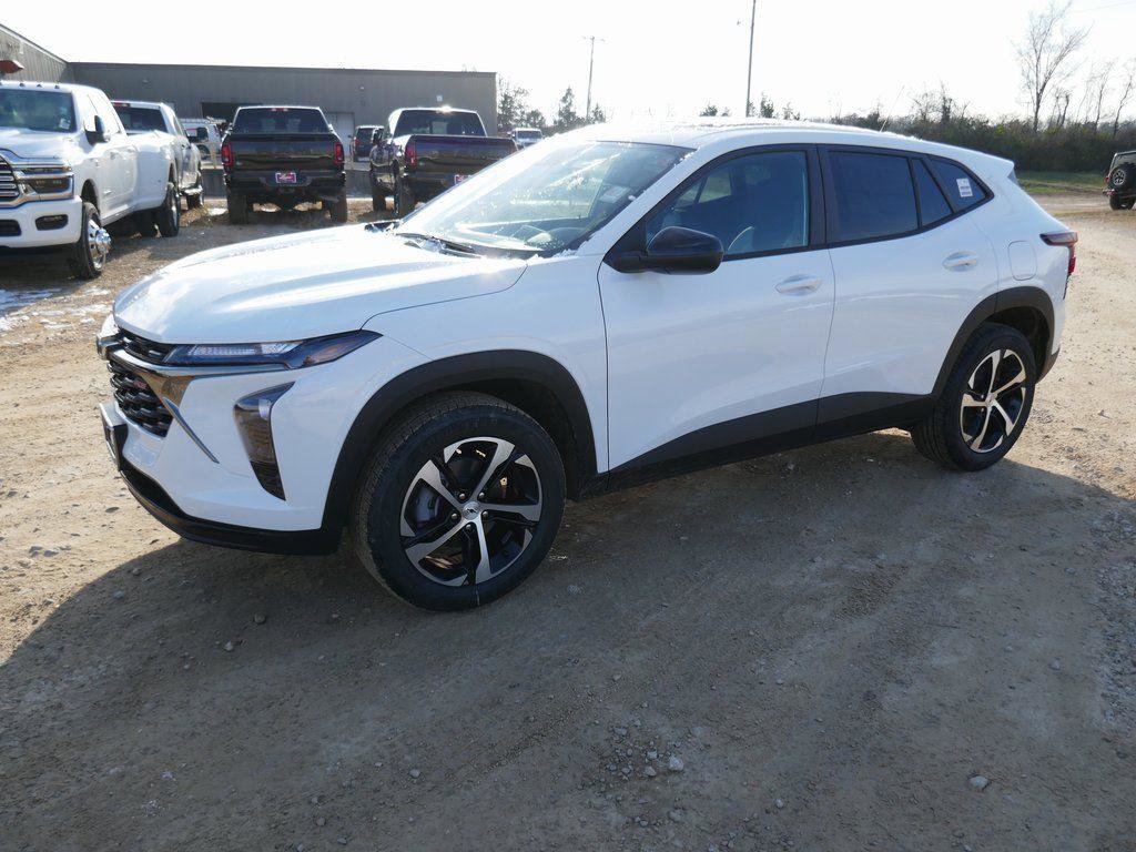 New 2026 Chevrolet Trax RS w/ Sunroof Package image 5