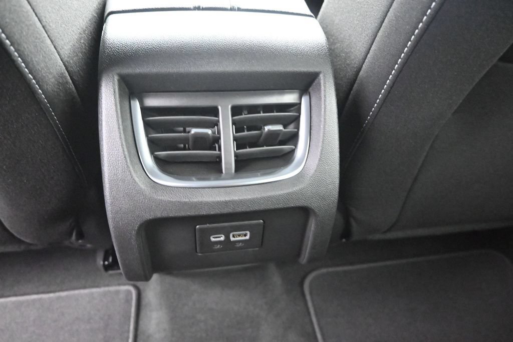 New 2026 Chevrolet Blazer LT w/ Convenience Package FWD image 18