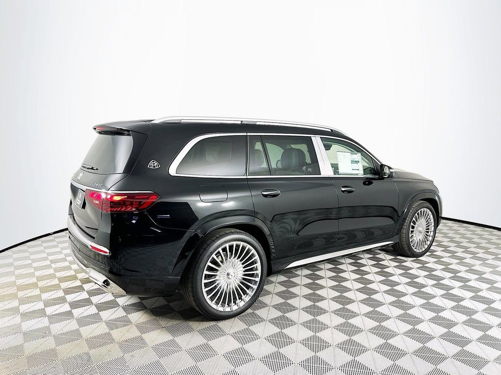 Used 2026 Mercedes-Benz Maybach GLS 600 4MATIC image 7
