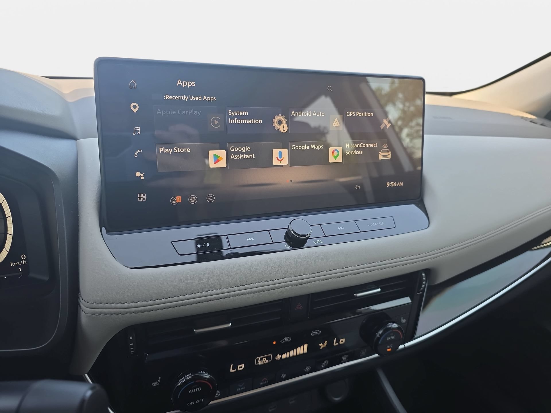 Used 2024 Nissan Rogue SL w/ SL Premium Package FWD image 21