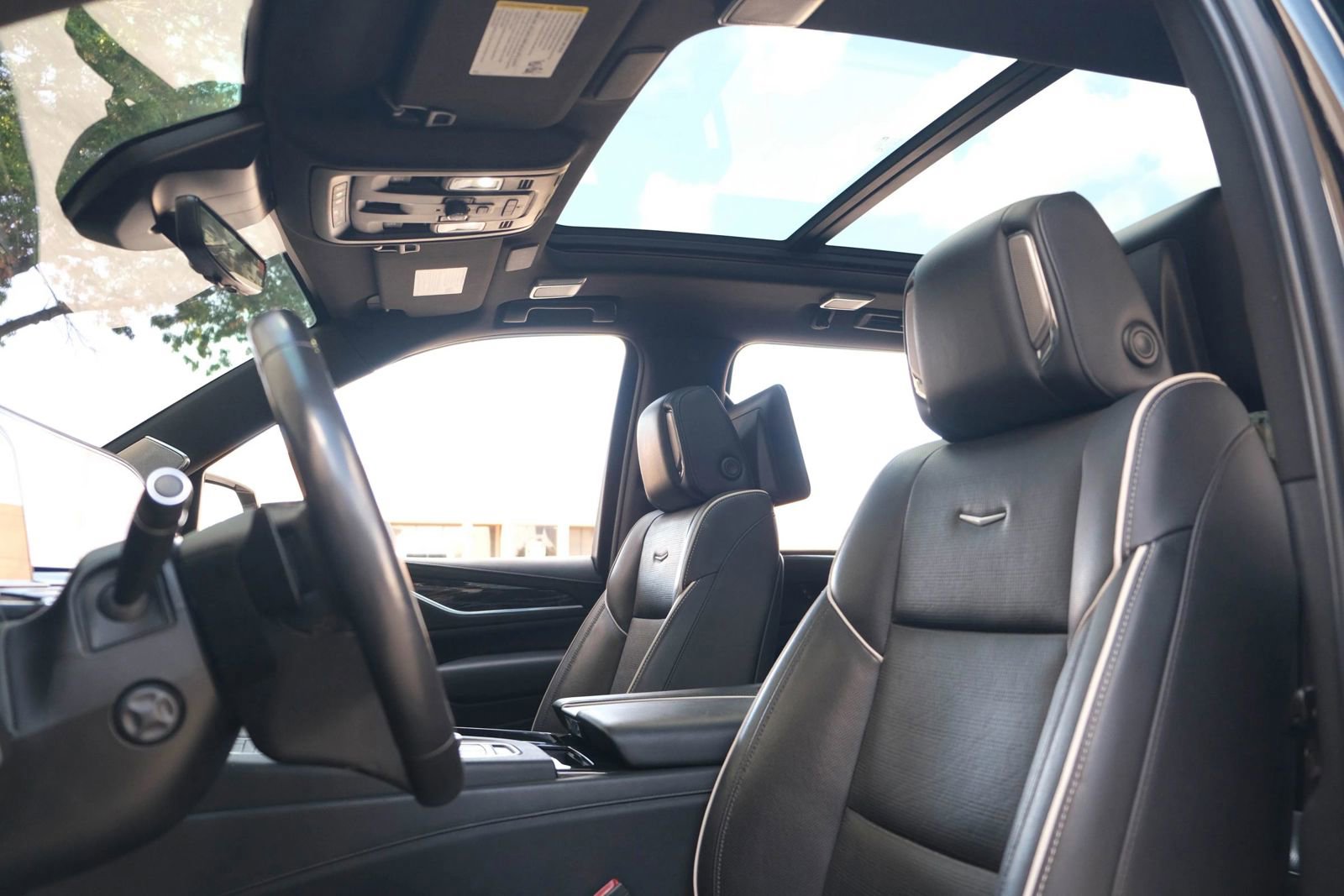 Used 2021 Cadillac Escalade ESV Sport w/ Driver Assist Tech Package image 22