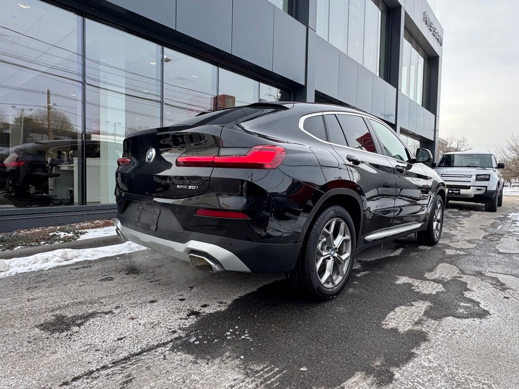 Used 2023 BMW X4 xDrive30i w/ Premium Package image 6