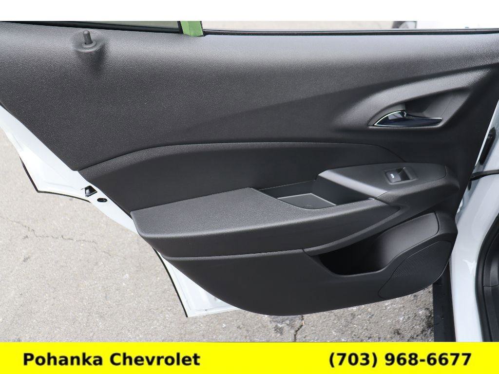 New 2026 Chevrolet Trax LS image 24