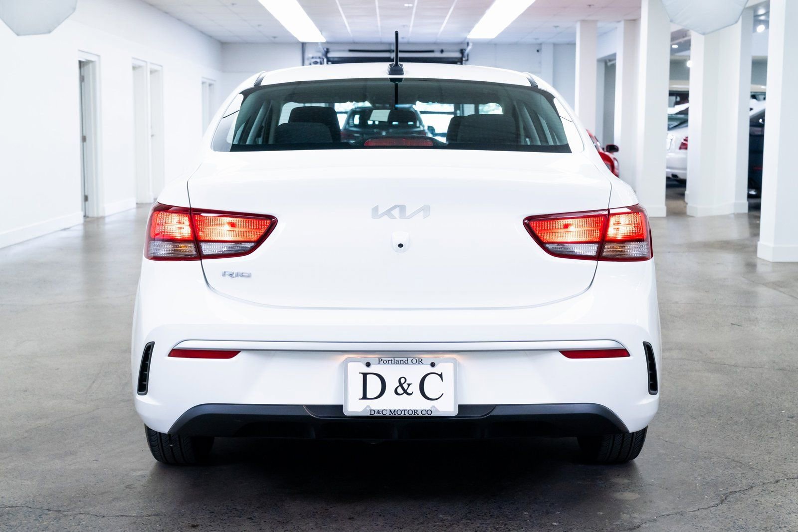 Used 2023 Kia Rio S image 5