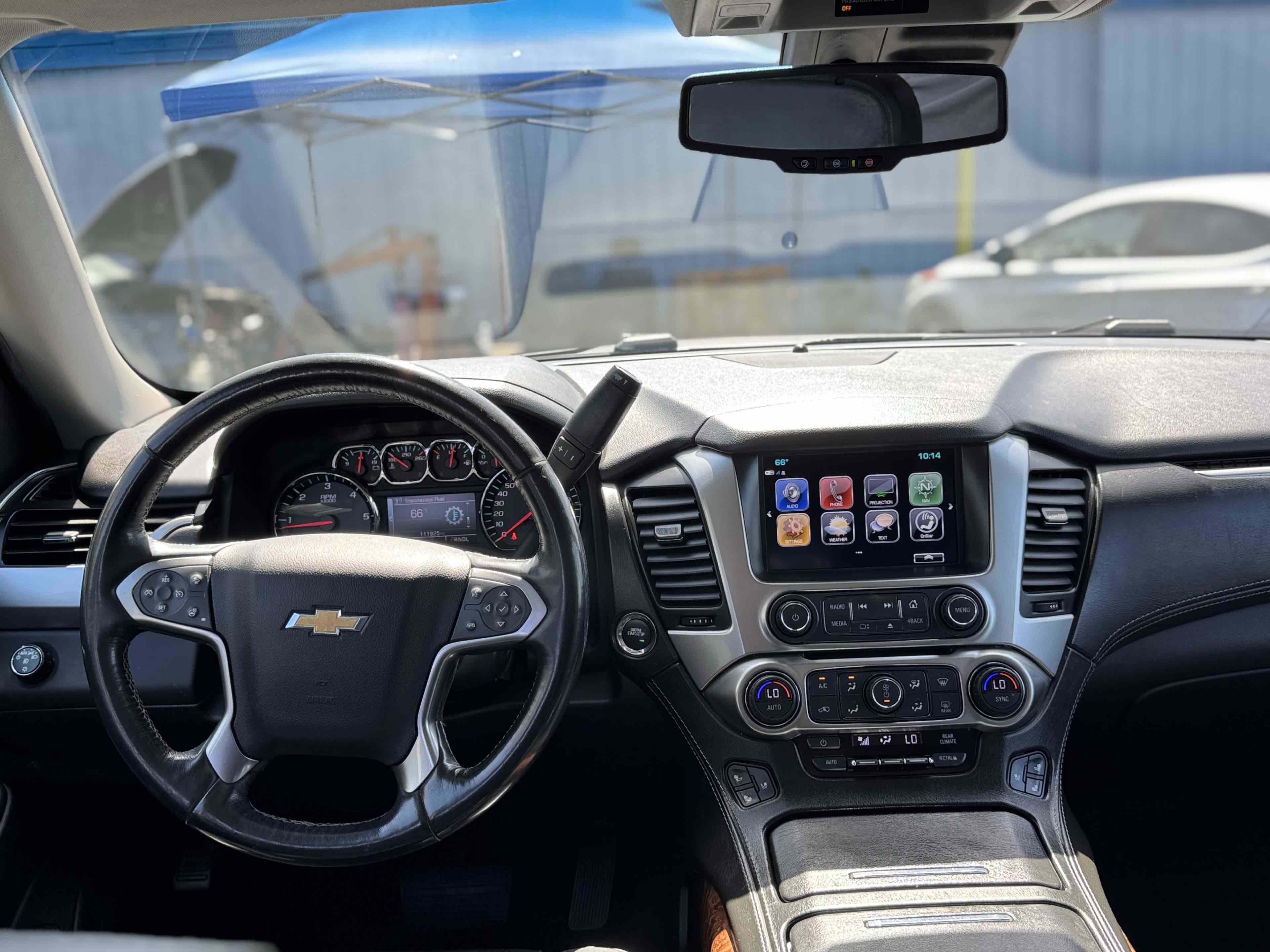 Used 2018 Chevrolet Suburban Premier image 13