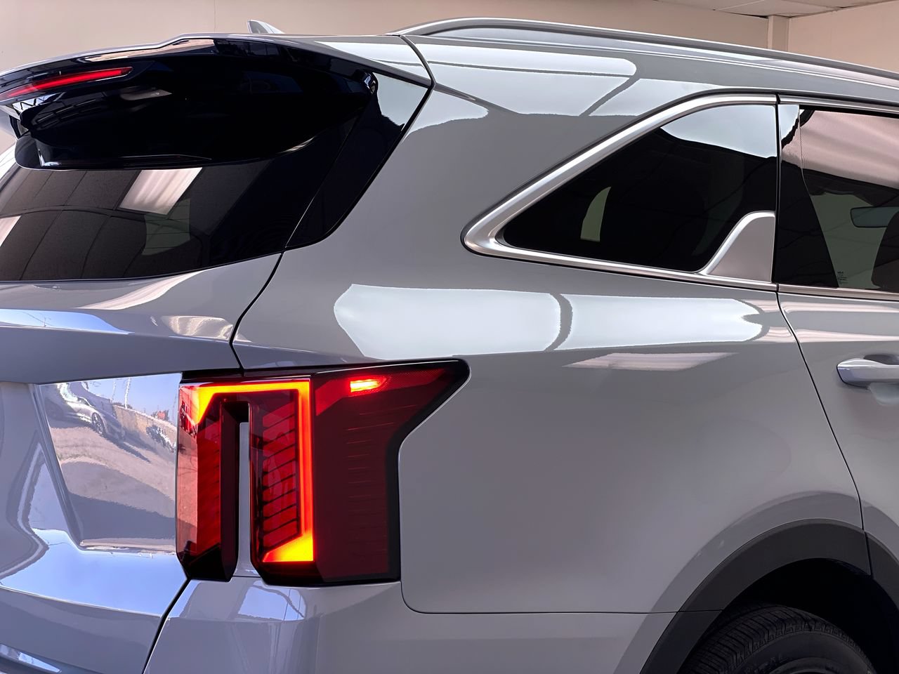 New 2026 Kia Sorento SX FWD image 10