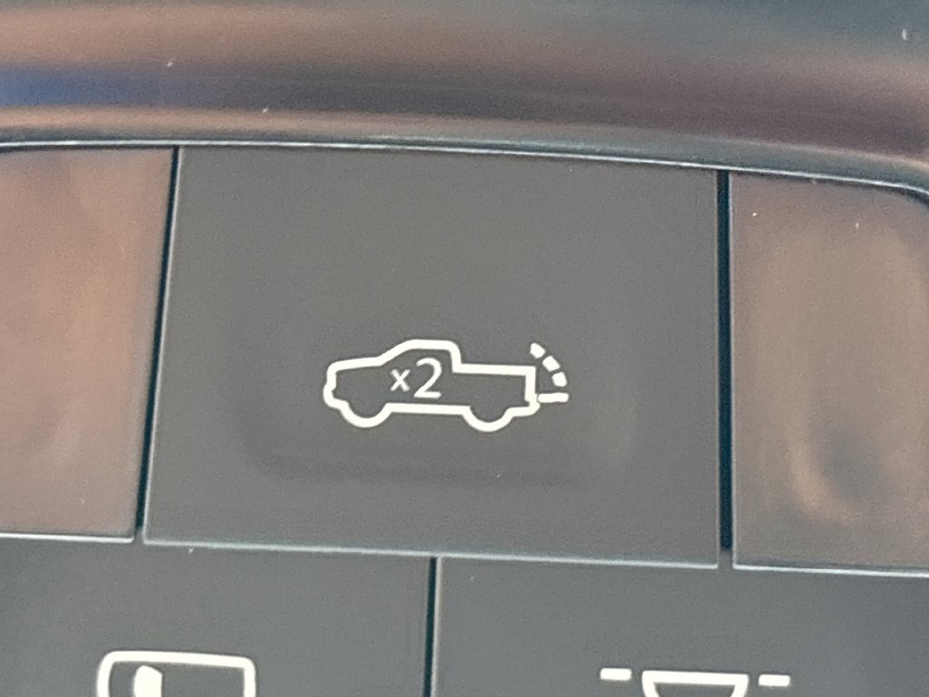 New 2026 RAM 1500 Laramie w/ Night Edition AWD/4WD image 34