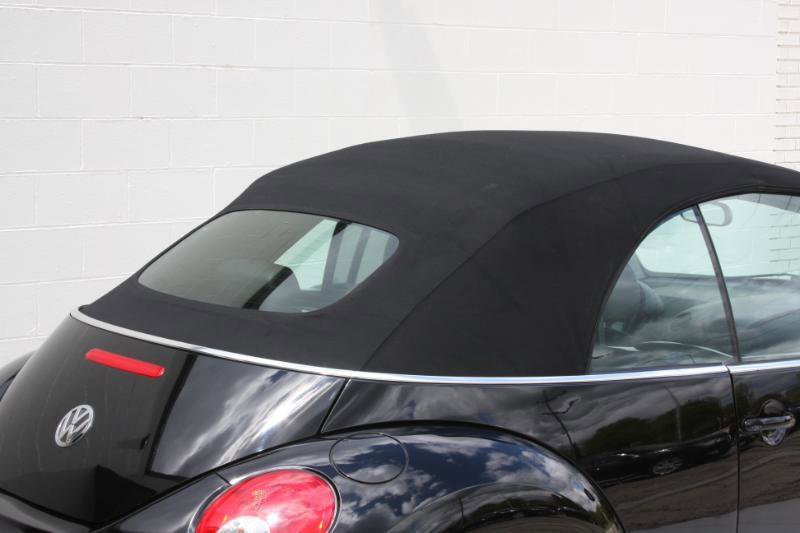 Used 2008 Volkswagen Beetle SE FWD image 18