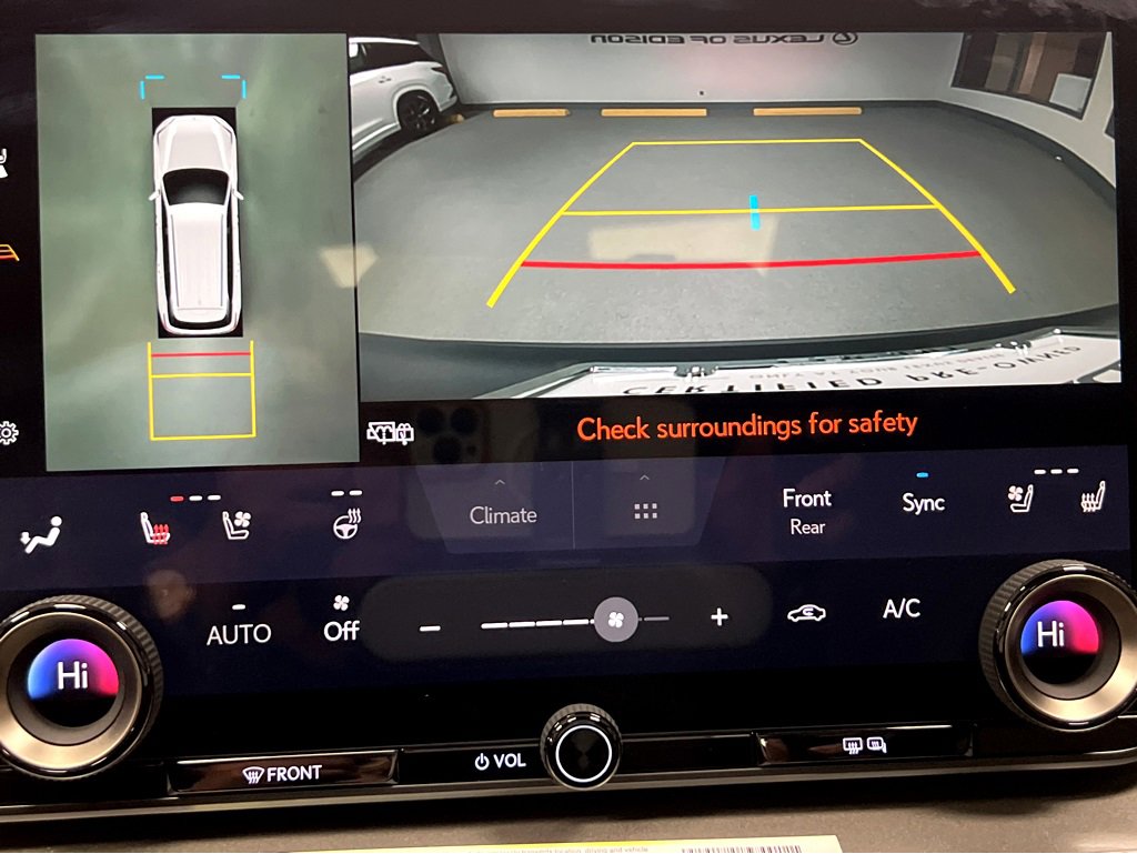 Used 2025 Lexus TX 350 AWD image 16