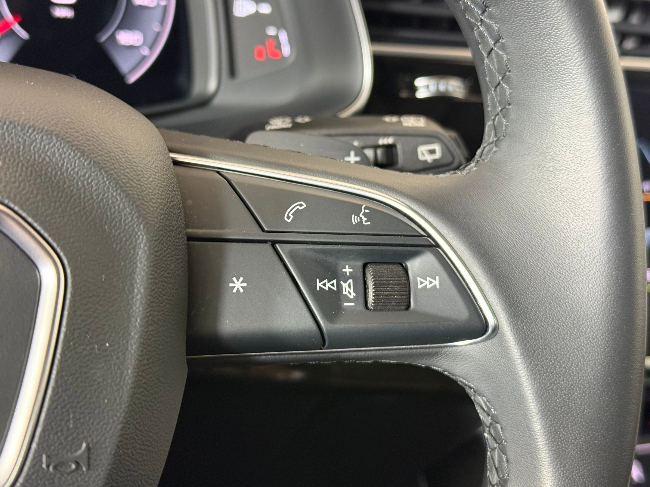 Certified 2022 Audi Q7 Premium Plus w/ Premium Plus Package image 30