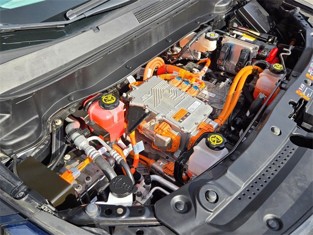 Used 2022 Chevrolet Bolt EUV LT w/ Convenience Package image 23