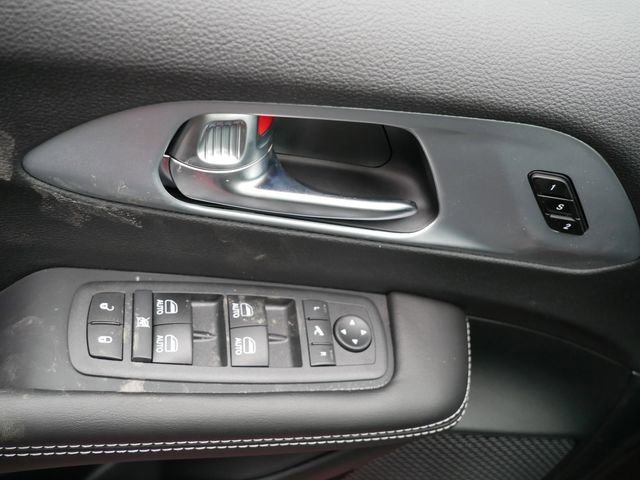 New 2026 Chrysler Pacifica Limited w/ Trailer Tow Group image 20