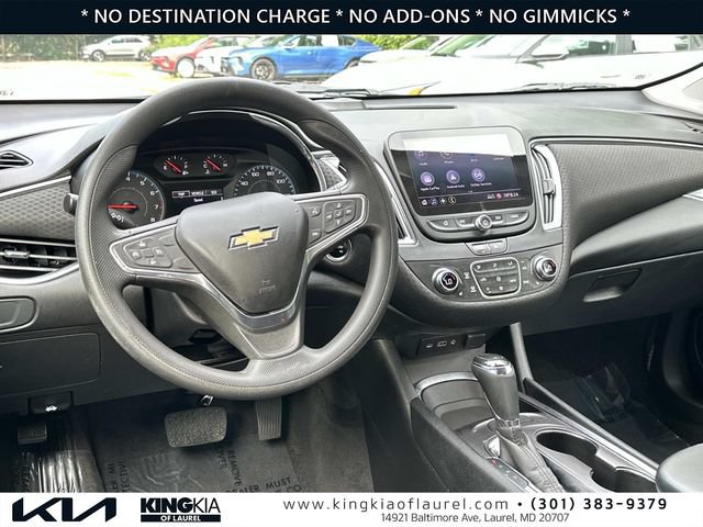Used 2020 Chevrolet Malibu LT FWD image 2