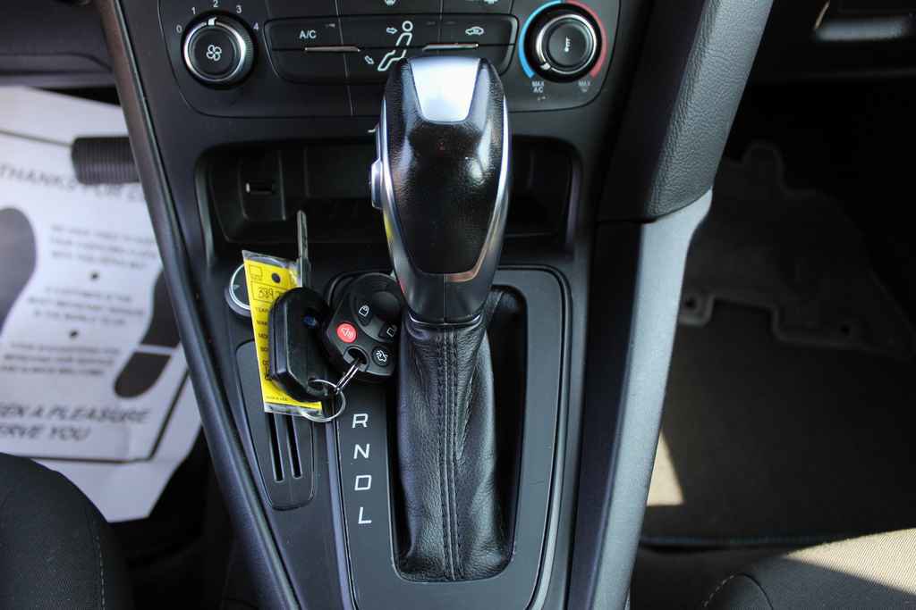 Used 2016 Ford Focus SE image 22